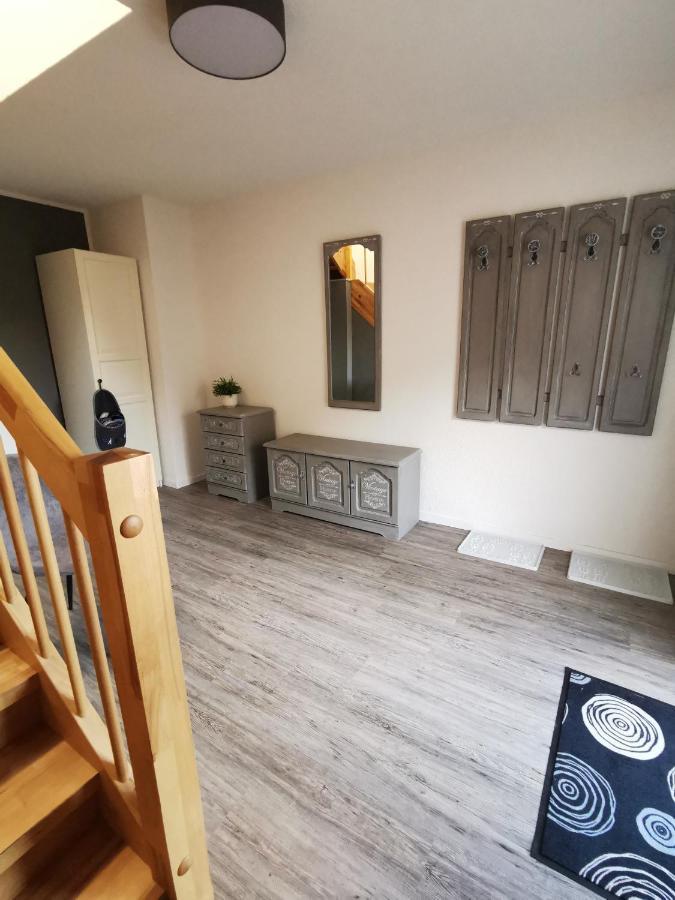 Fewo Rohleder De Mit 130M2 Und Garten Fuer 6Pers Mit 2 Bad Cottbus Exterior foto